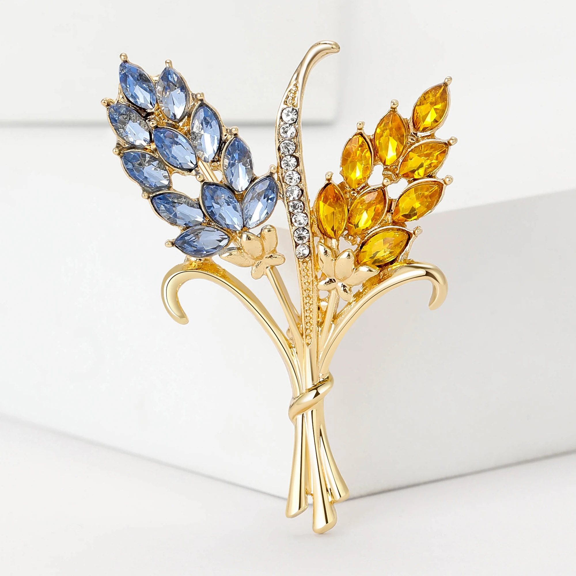 New Sparkling Rhinestone Ear of Wheat Brooches for Women Unisex Plant Pins 4-color Available Casual Party Accessories Gifts