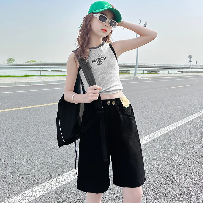 

Girls Trousers Medium Shorts Summer Thin Children Summer Short Style Big Children Girls Summer Five-quarter Shorts Bottoms