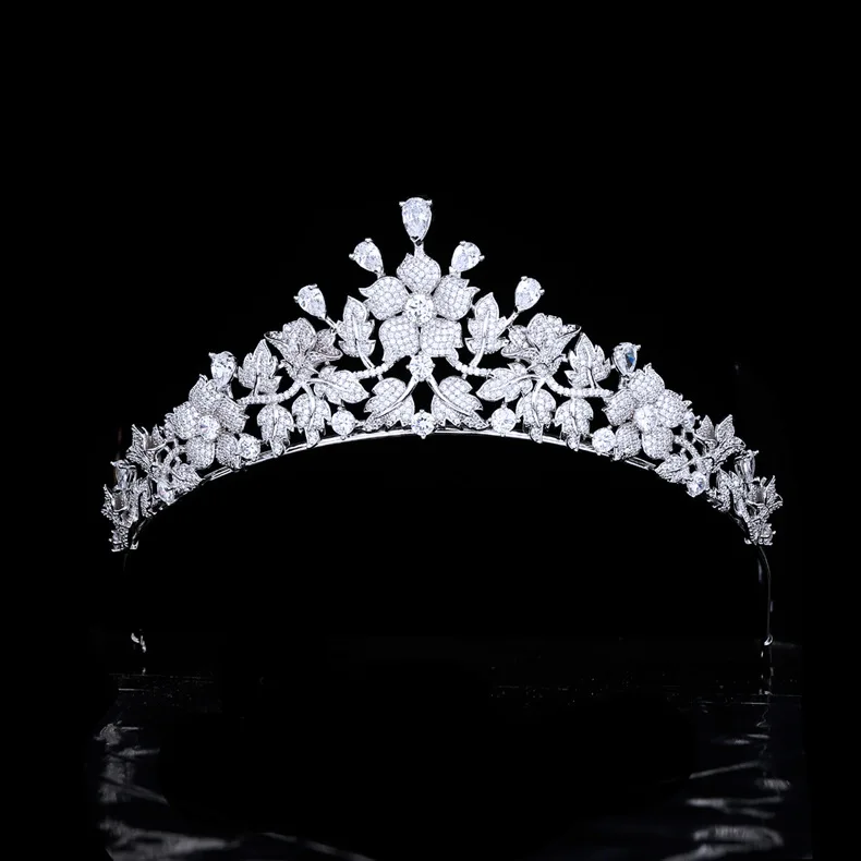 

New Romantic Flower Royal Sliver color Jewelry Tiara Stunning Women's Crown Dress Suitable for Wedding Holiday Ball Gift H-34