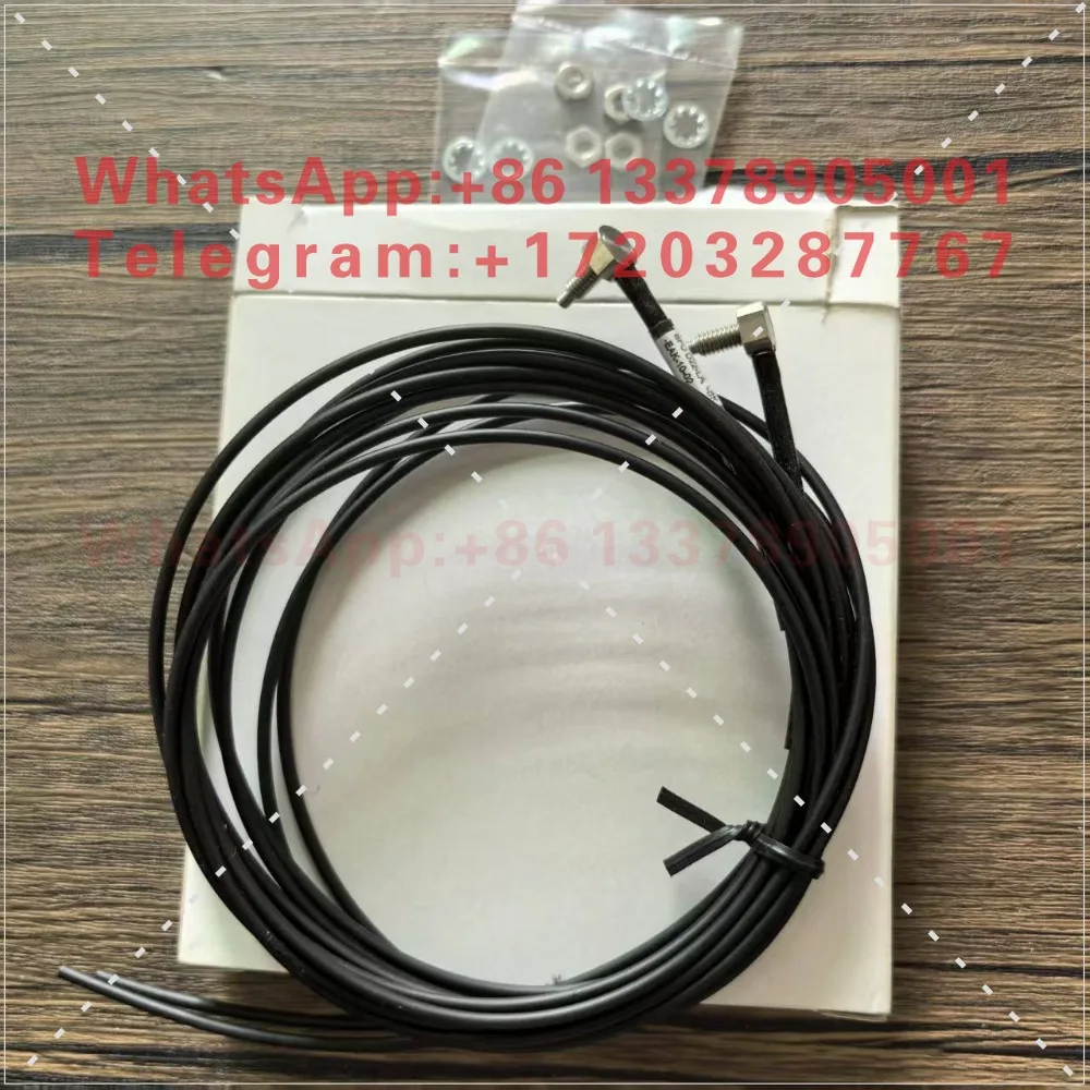 New Original, Balluff BFO00AW Fiber Optic Sensor BRO D22-LAH-BK-EAK-10-02