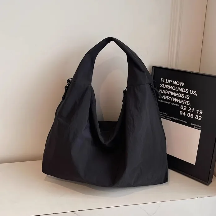 

2025 Trendy Japanese-Style Slouchy Canvas Tote - Women's Single-Shoulder Bag, Large Capacity for Commute & Daily Shopping