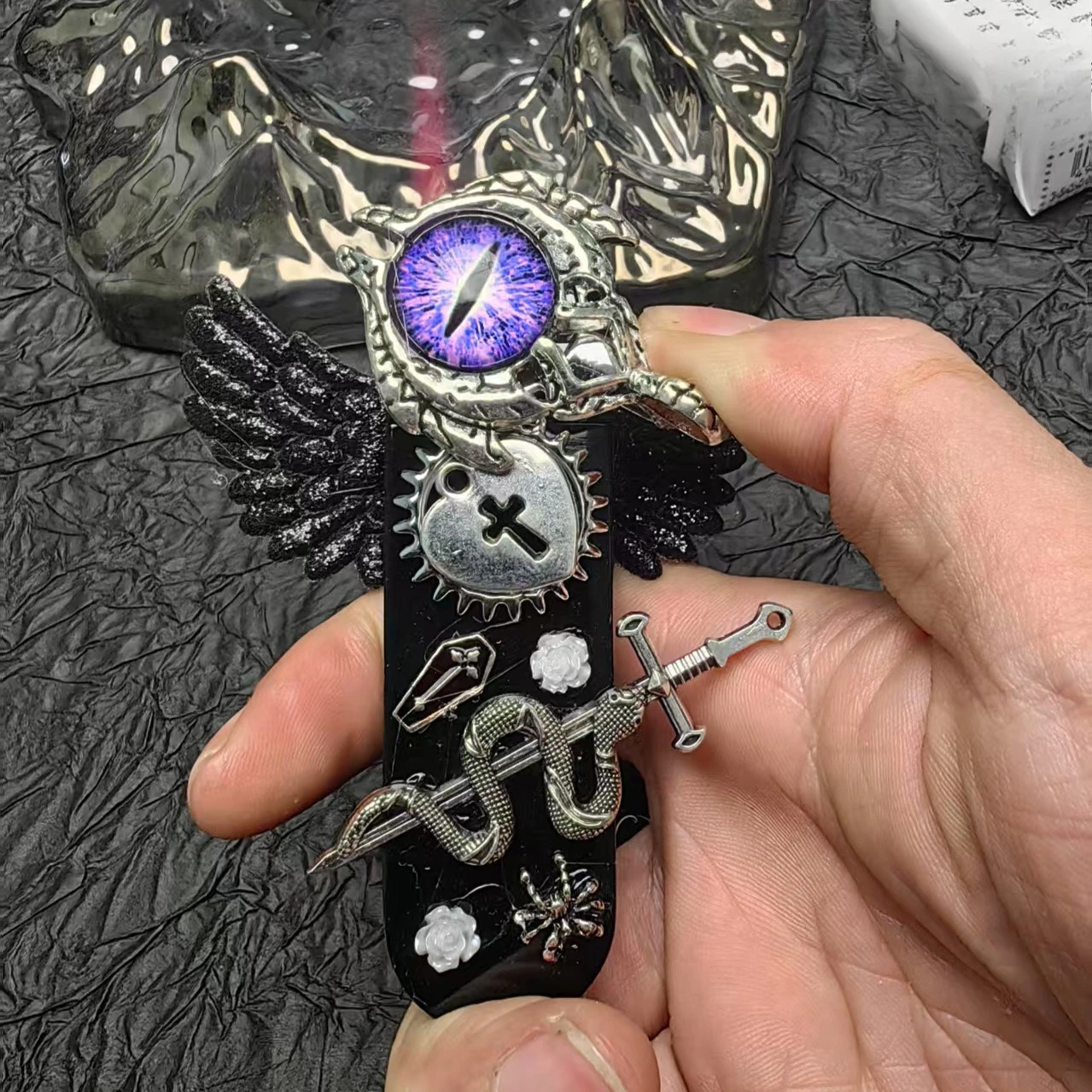 

New Fashionable High-end Gear Windproof Lighter Convenient To Carry Creative and Personalized Small Gift