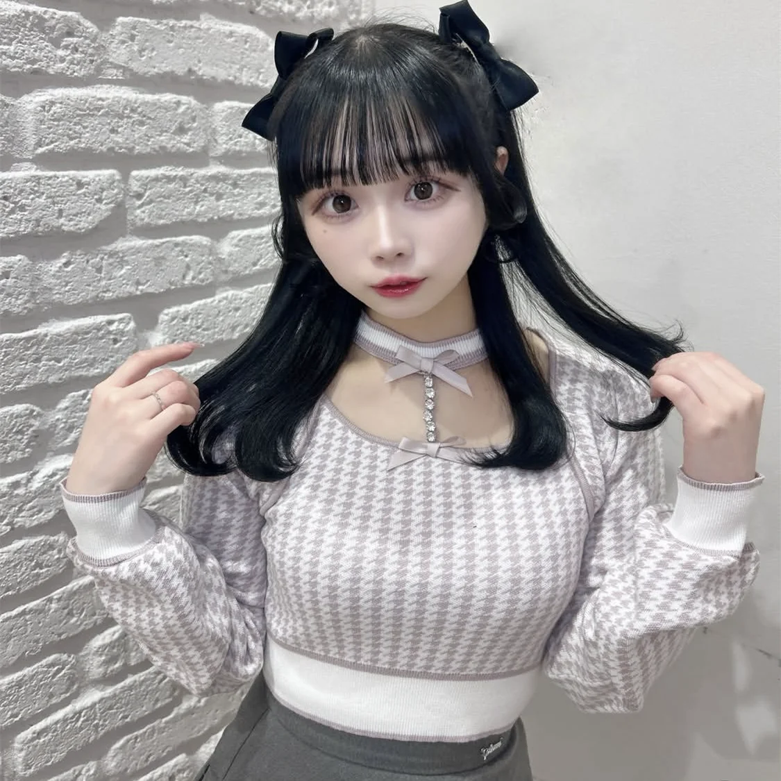 Japanese Style Elegant Sweet Plaid Jacquard Sweater Bow Rhinestone Chain Hollow Collar Long Sleeve Knitted Pullovers for Women