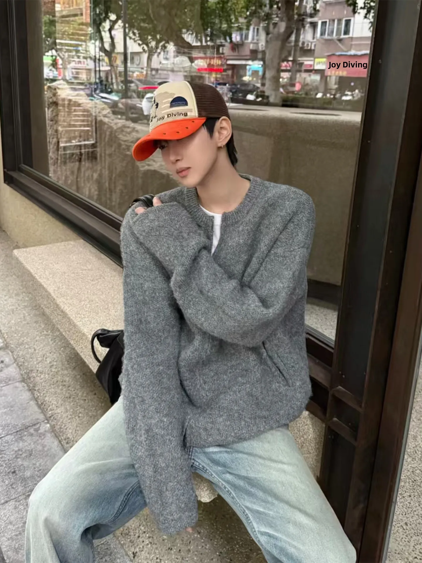 

Мужской серый вязаный кардиган в американском ретро-стиле, осенне-зимний, мягкий, свободного кроя, теплый, с длинным рукавом, базовая кофта