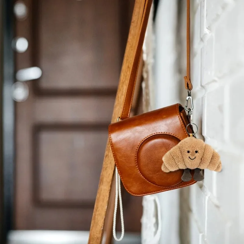 Schattige croissant tas charme sleutelhanger Perfect nieuwigheid cadeau voor voedselliefhebbers Leuk accessoire voor tassen en mobiele telefoons