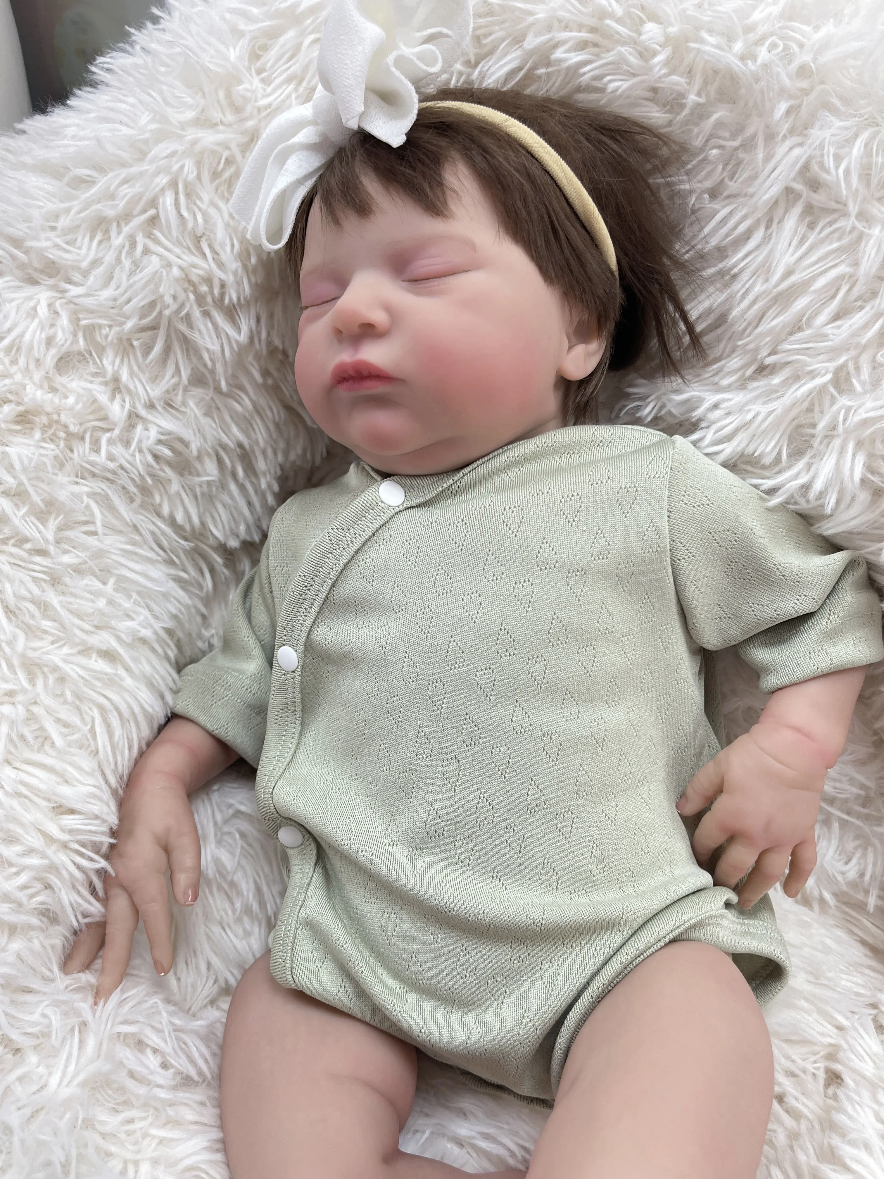 48 cm Laura Neugeborenen-Körper aus weichem Stoff, bereits fertig bemalt, schlafende wiedergeborene Babypuppe, 3D-Haut mit sichtbaren Adern, Handwurzelhaar