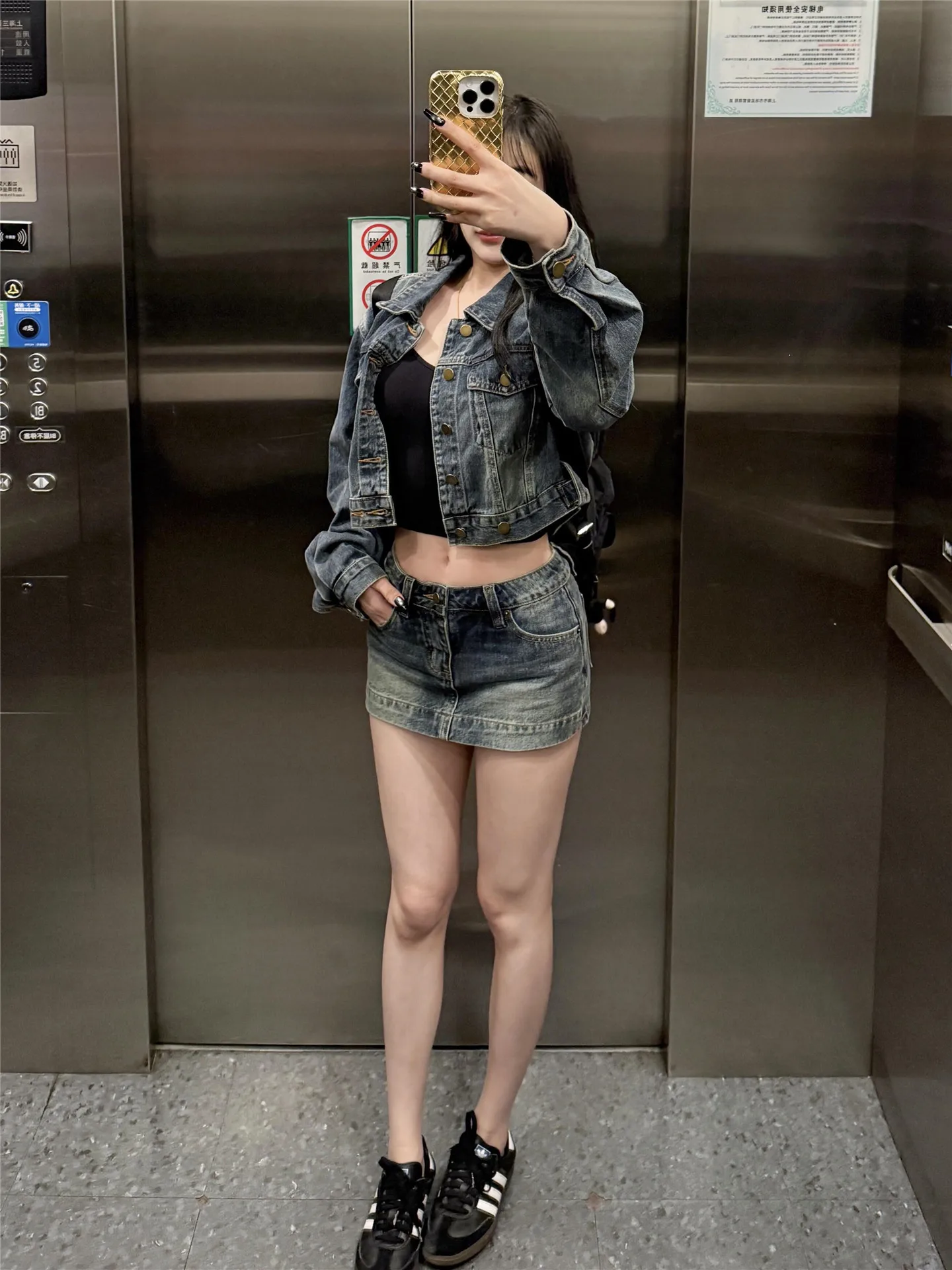 

Американская ретро-юбка-шорты из денима для женщин, укороченная, с низкой талией, облегающая, летняя, повседневная, из хлопка, с эффектом потертости, А-силуэт