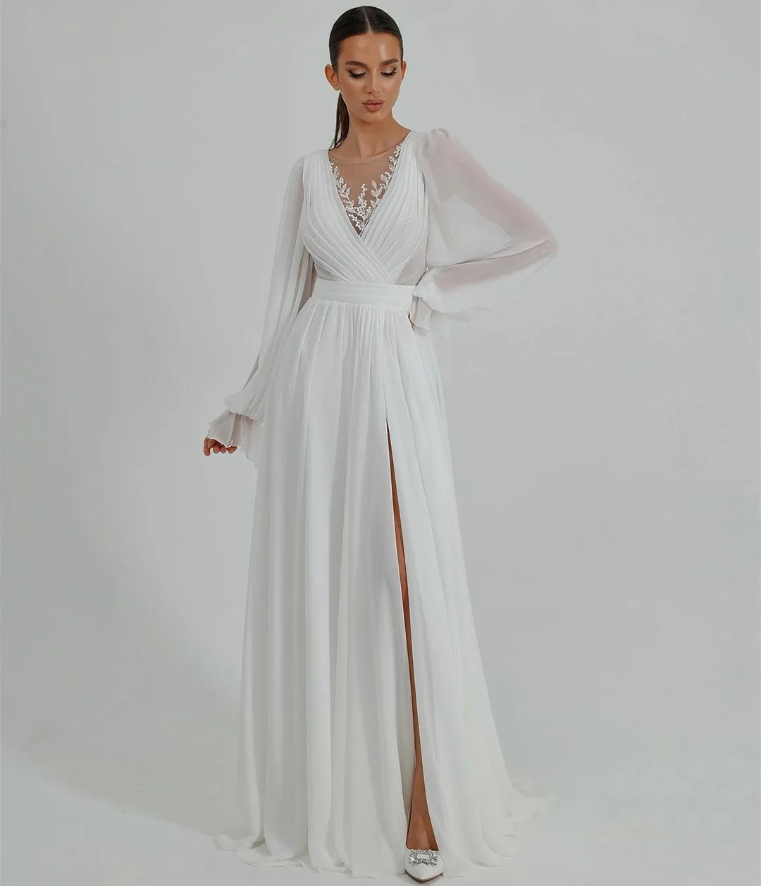 

Vintage Long V-Neck Ivory Lace Wedding Dresses With Slit A-Line Chiffon Watteau Train Zipper Back Bridal Gowns for Women