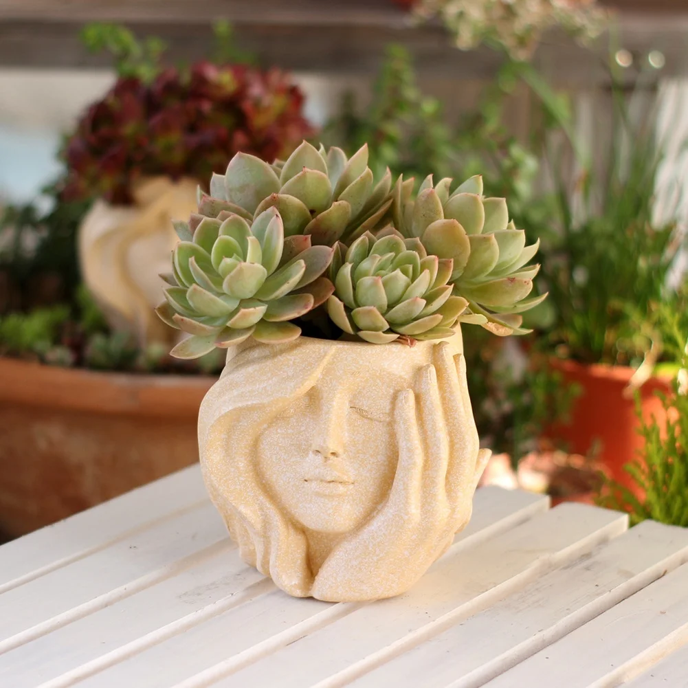 Artistic Resin Flower Container with Drainage Function for Patio and Interior Use 13x13x12cm Lightweight Design