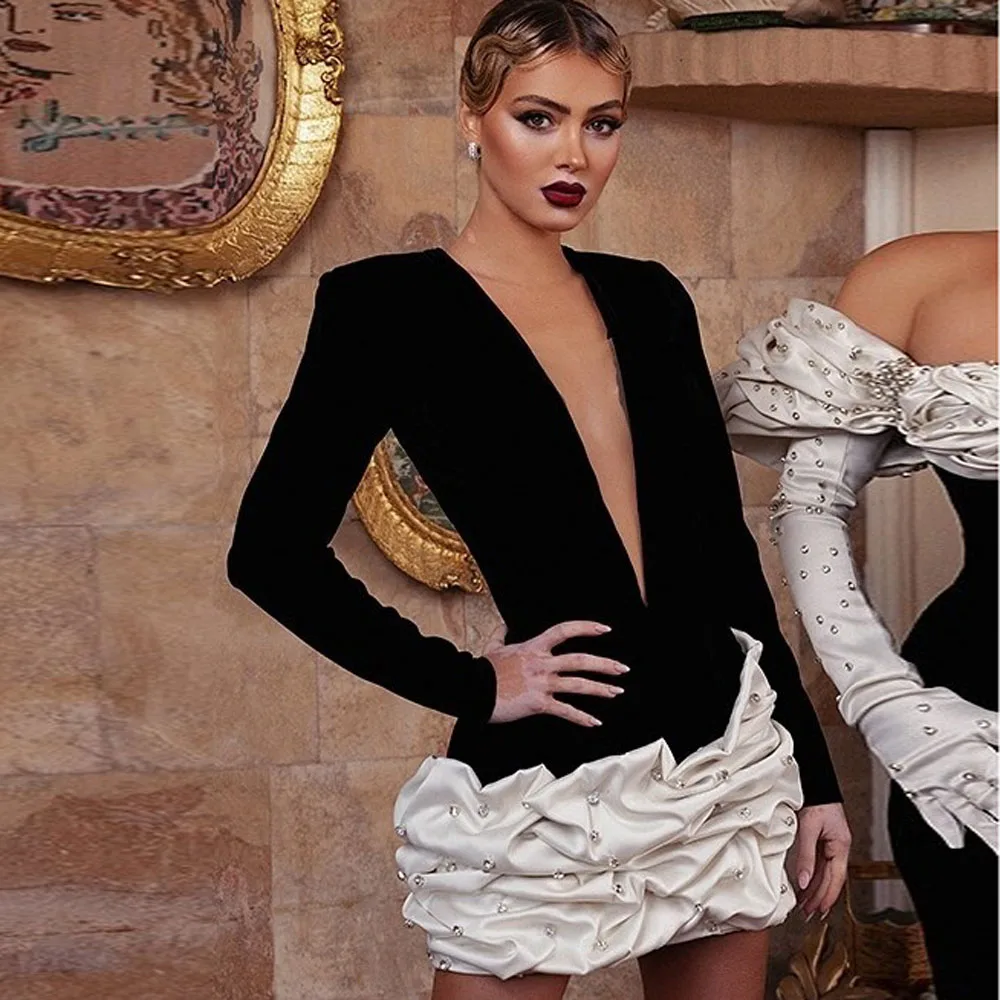 

Sexy Black Deep V-neck Velvet Short Women Dresses To Party Long Sleeves Ruched Bottom Mini Party Dress