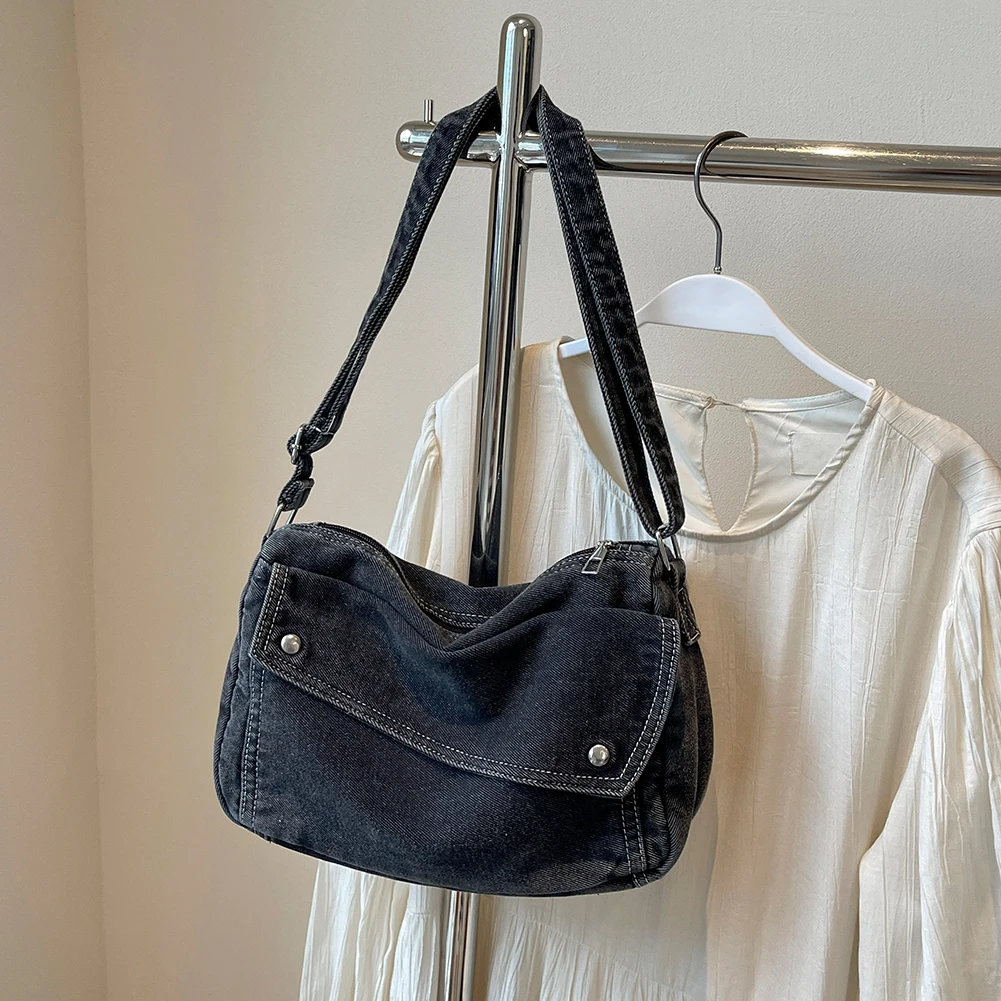 حقيبة كتف من قماش الدنيم كاجوال ريترو للنساء حقيبة ساعي البريد خفيفة الوزن مع حزام قابل للتعديل حقيبة يد جمالية عبر الجسم