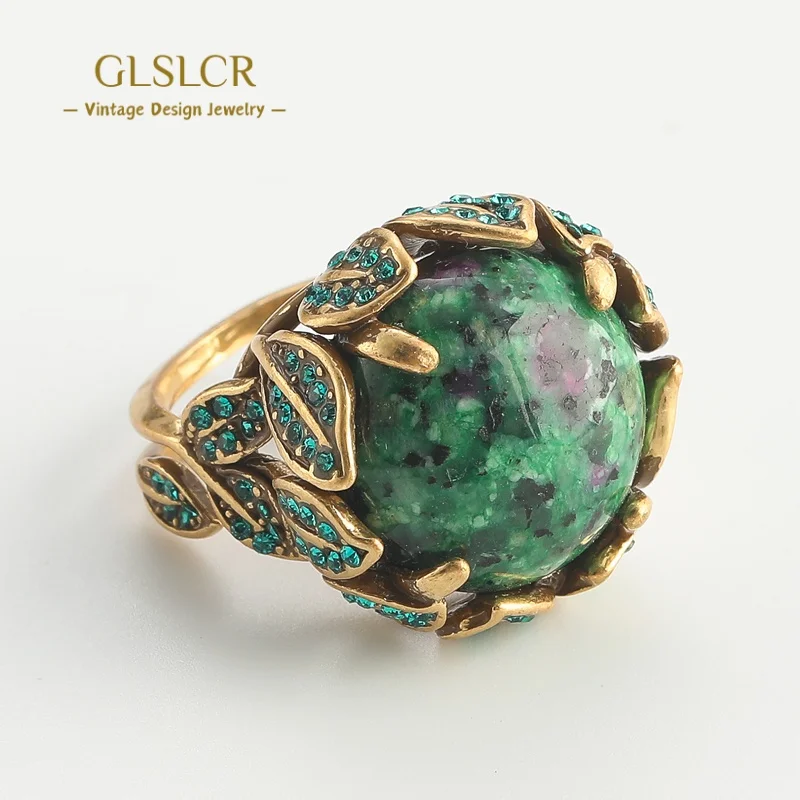 

Vintage Flower Green Ring Malachite Stone Gold Color Rhinestone Luxury For Woman Accessories Jewelry Making Materials Wedding