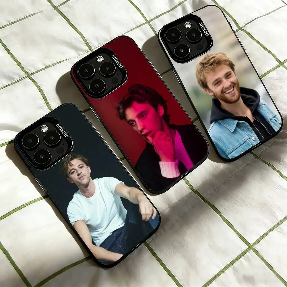

Benjamin V-Voisin Actor Phone Case For iPhone 17,16,15,14,13,12,11 Plus,Pro Max,XS,Colored Silver Plated Inside Cover