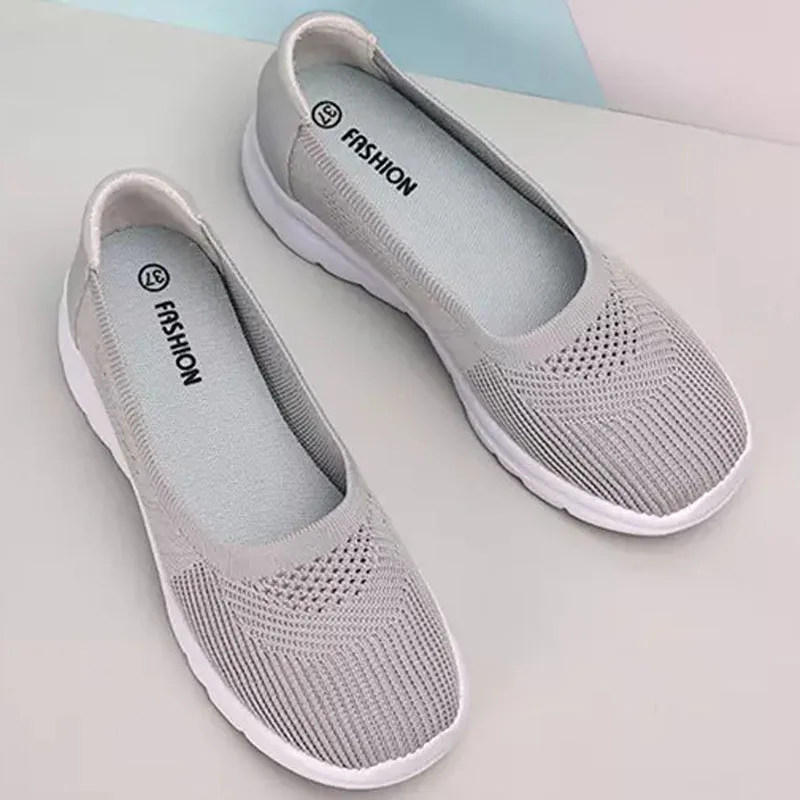 Scarpe da ginnastica scarpe da donna Running Summer traspirante Walking antiscivolo slip On Weave scarpe Casual da donna leggere WSH5088