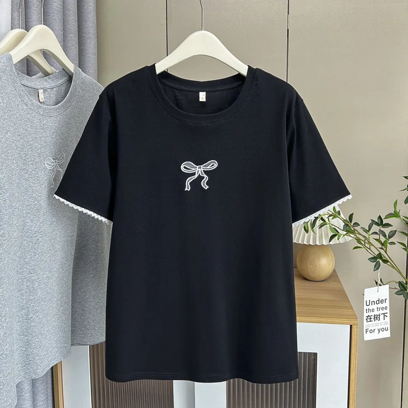 

Женский топ больших размеров 2025 года, новинка лета, 100 кг, маленькая свежая футболка с короткими рукавами и кружевным бантом, 2517