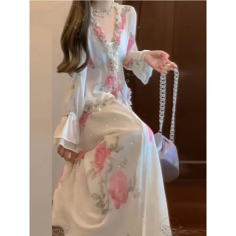 Fashion Women's Set for Spring and Summer New Items with a Luxurious and Stunning V-neck Top and Skirt Two-piece Set