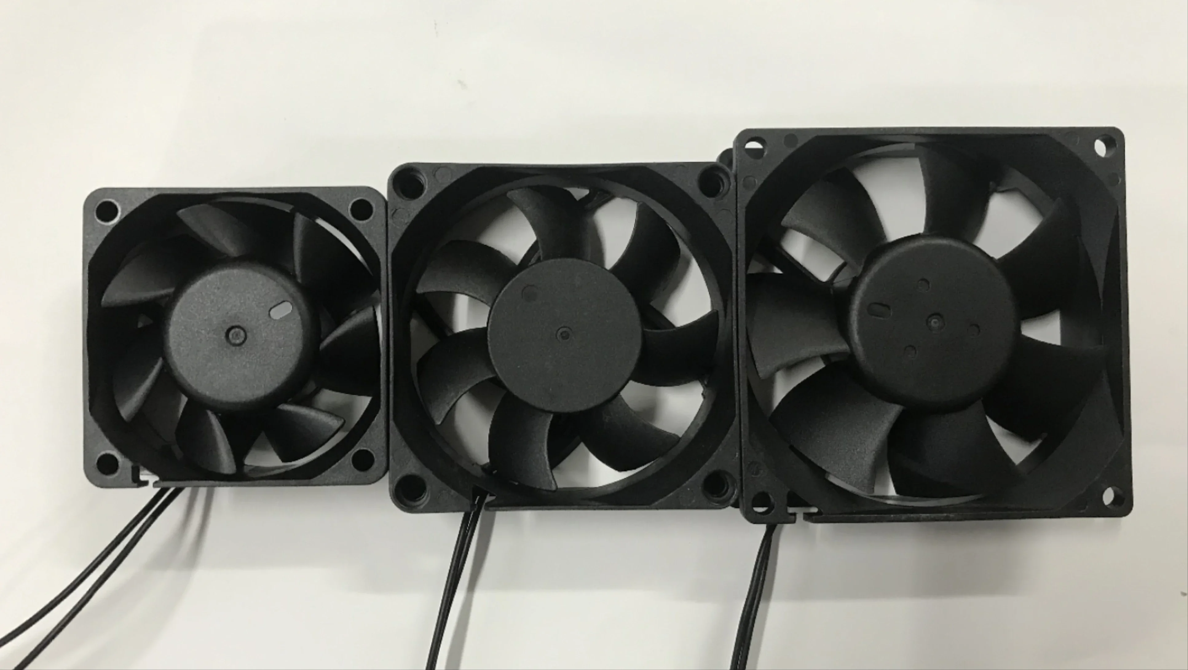 Brand-new SUNON establishes MA2062/72/82/92-HVL.GN 220-240V AC cooling fan.