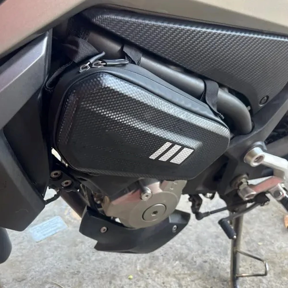 

Fit For Honda CBR CB RR CBR600RR CBR650R CB750 XADV750 Universal Bumper Storage Bag Motorcycle Hard Waterproof Triangle Side Bag