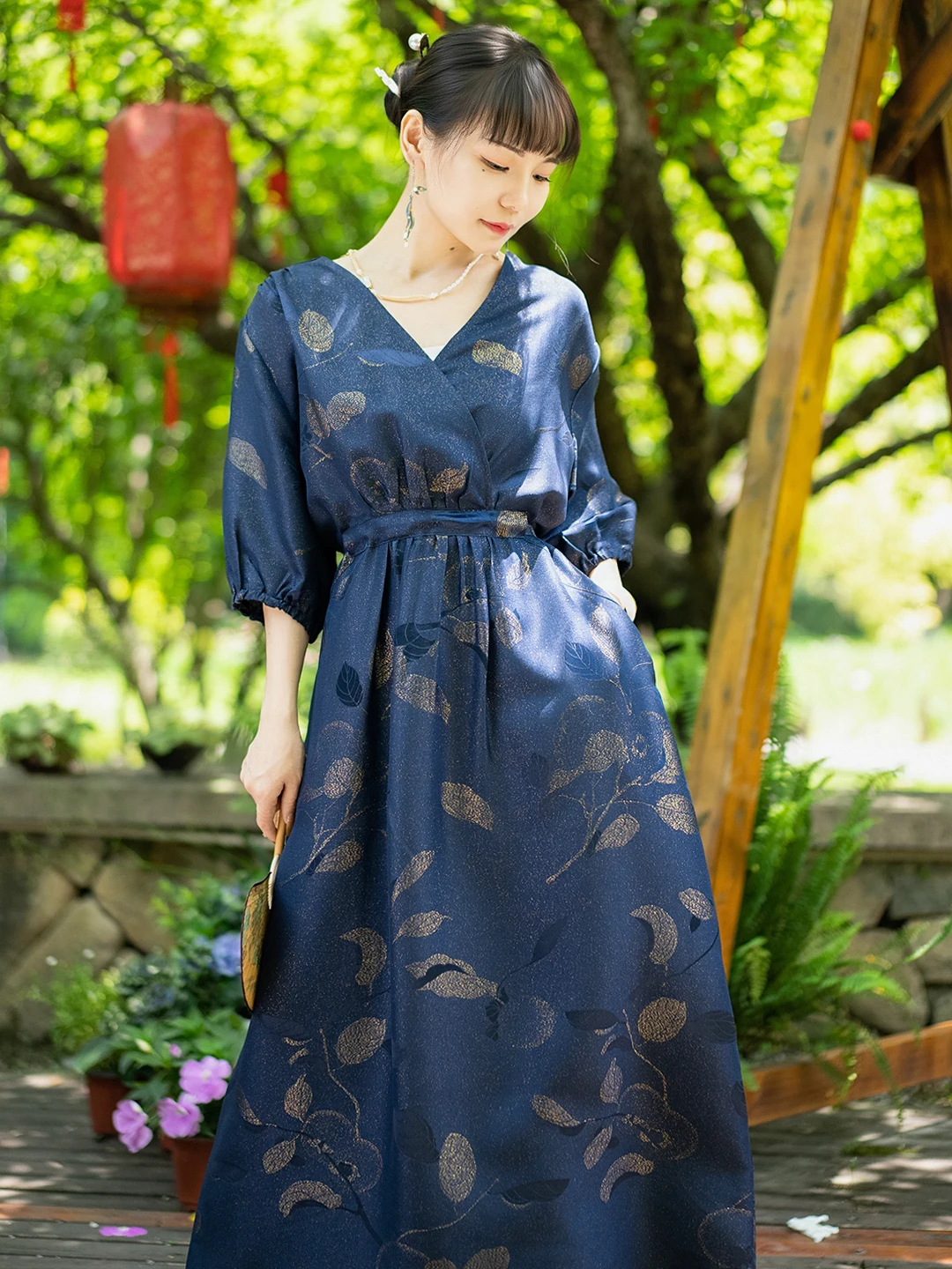 

Silk Blue Weave Gold Pomeanate Luy Long V-ne Dr Chinese Traditional Hanfu Sle Mid-length Skirt for Women