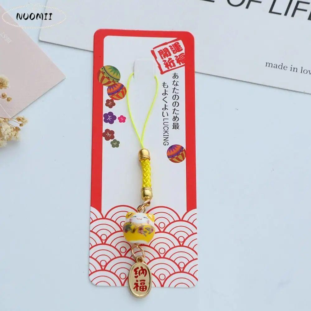 Kawaii الكرتون Maneki Neko قلادة سيارة كيرينغ حقيبة قلادة محظوظ القط المفاتيح اللعب لطيف شريط لتعليق الهاتف المحمول الحلي زوجين