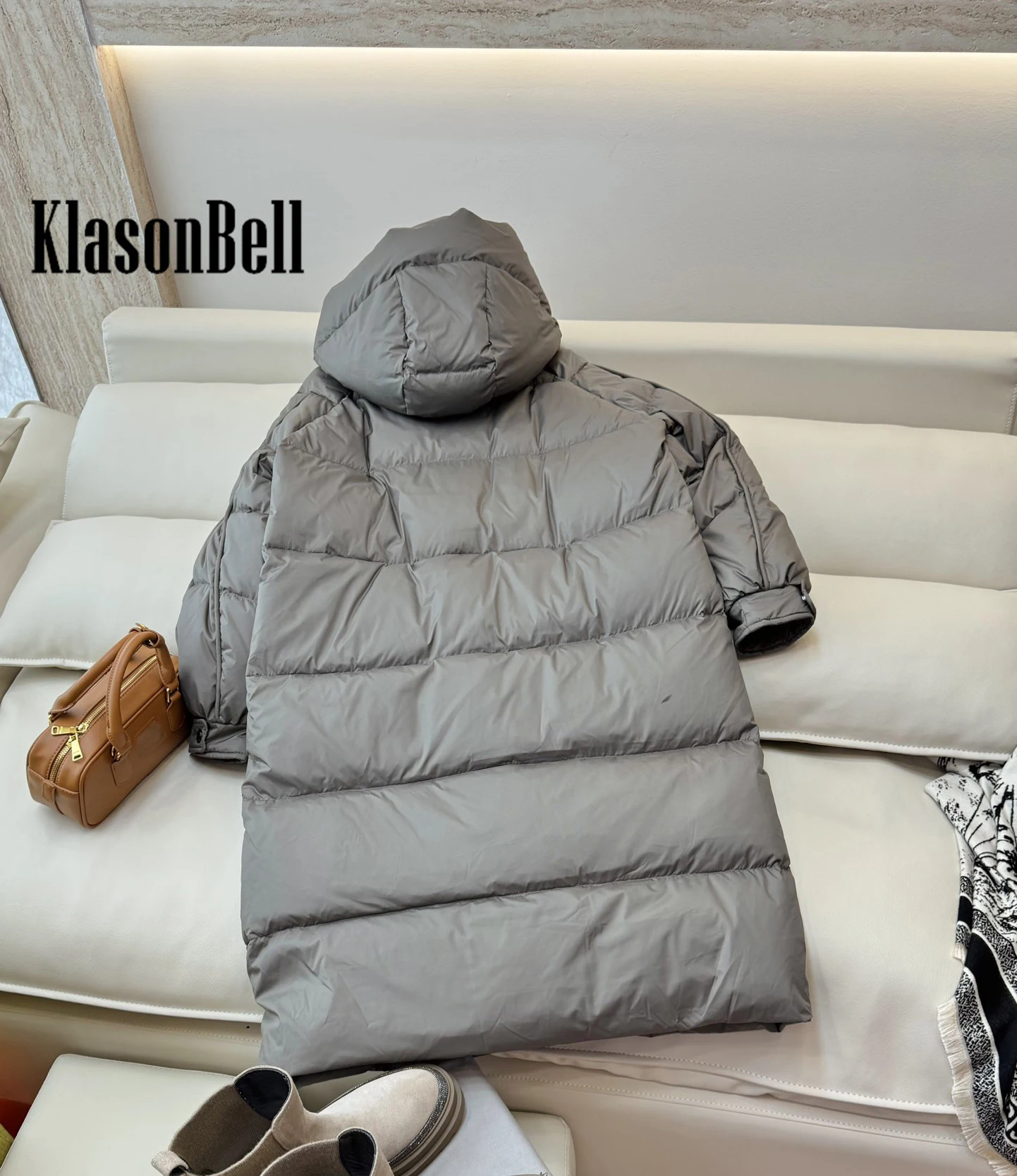 8.28 KlasonBell-Women\'s Temperament Hooded Fashion Keep Warm Thick Goose Down Outerwear Double Zipper Loose Down Jacket