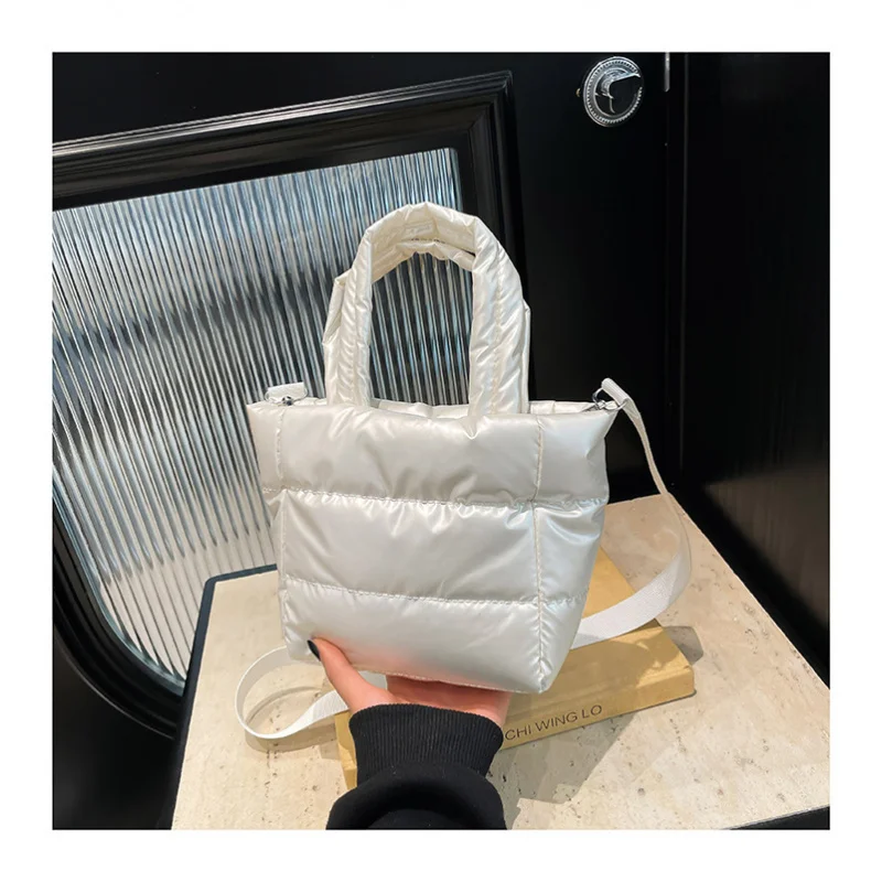 

New literary style women's bag autumn and winter simple shoulder bag lightweight casual fashion handbag crossbody bag