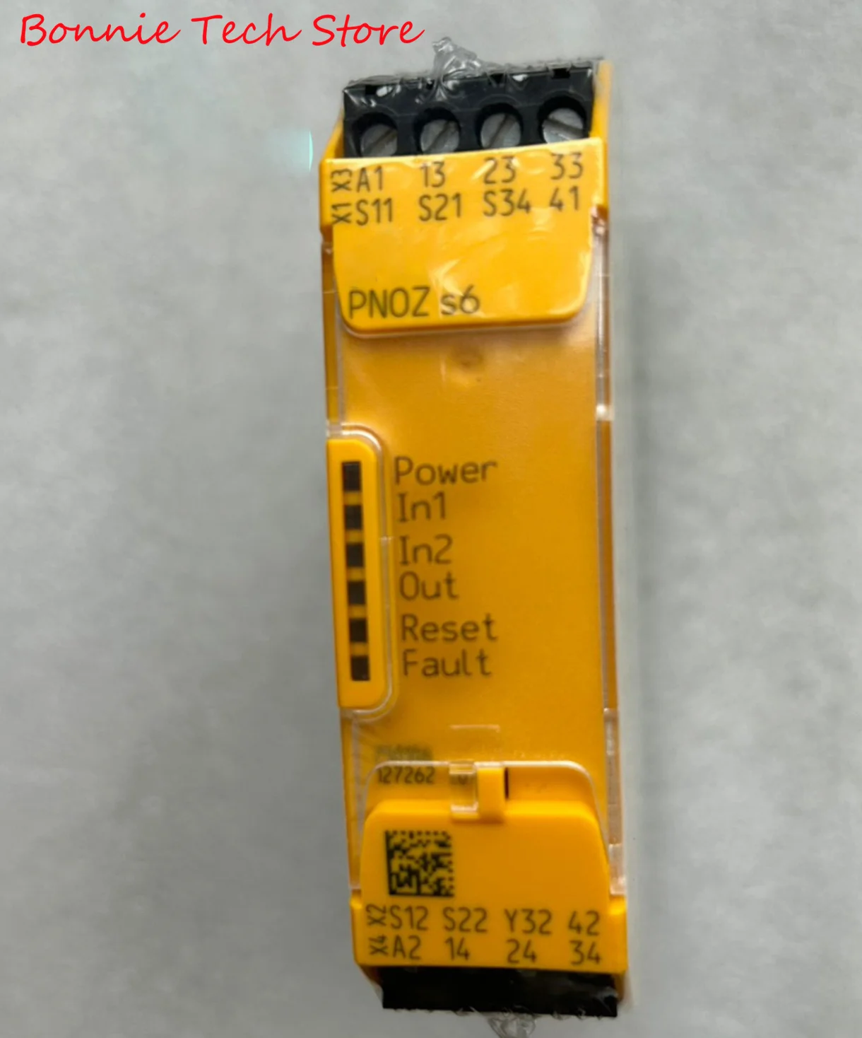 750106 for PILZ PNOZsigma safety relay (standalone), PNOZ s6 24VDC 3 n/o 1 n/c