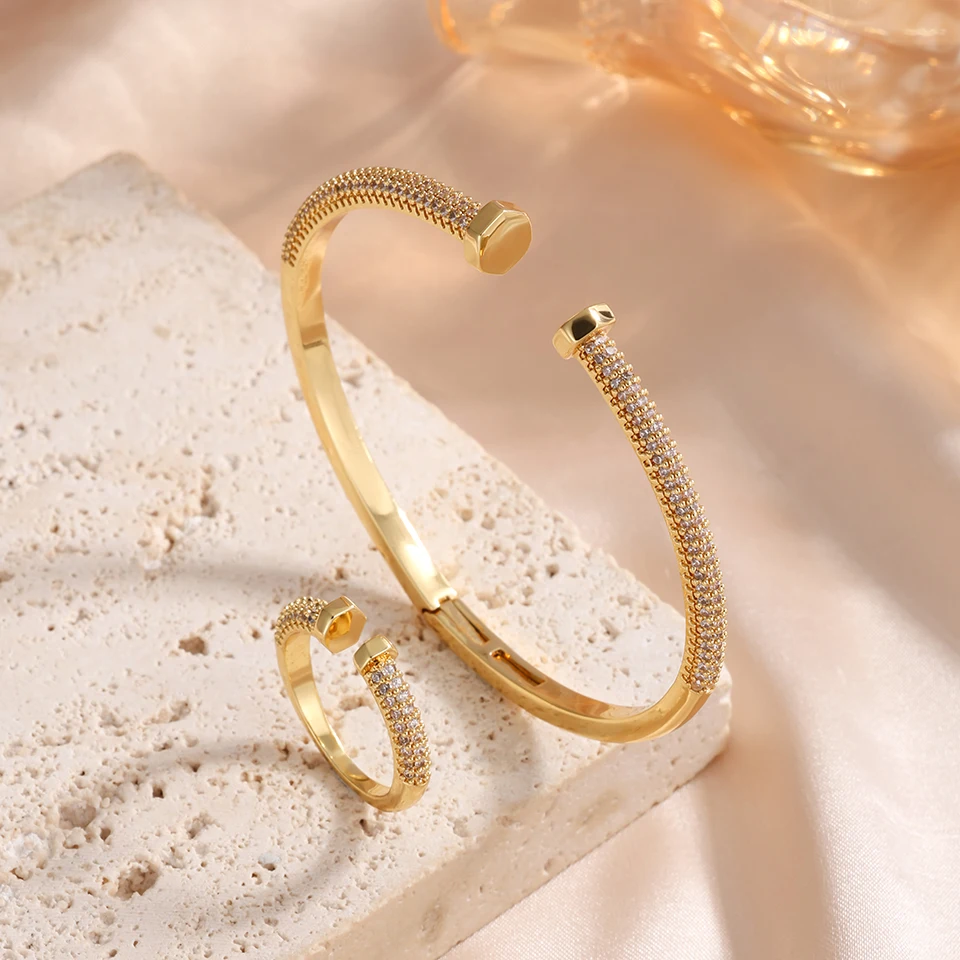 ZAKOL Glänzender Mikro-Zirkon-Nagelkopf, verstellbares Armband, Ring, luxuriöses Kupfer-Metall, 18 Karat Gold, Farbe, Hochzeit, Verlobung, Schmuck