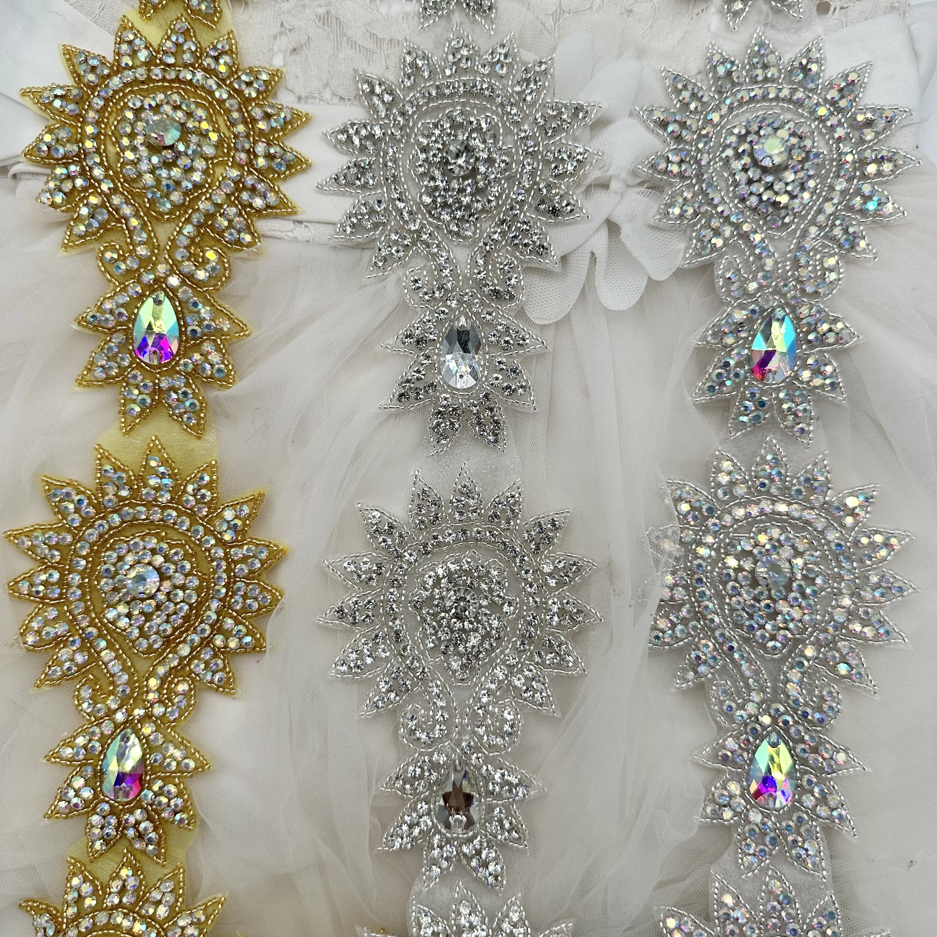 Perles en verre cristal artificiel SilverAB, accessoires de vêtements DIY avec film thermocollant à paillettes pour la décoration de jeans et la mode féminine