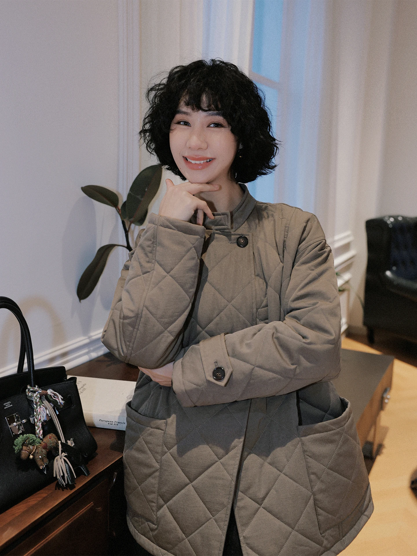 

TT Brown Diamond Pattern Thiened Cotton Jaet Women's Winter ort Coat Stand Collar Korean Sle Loose Fit