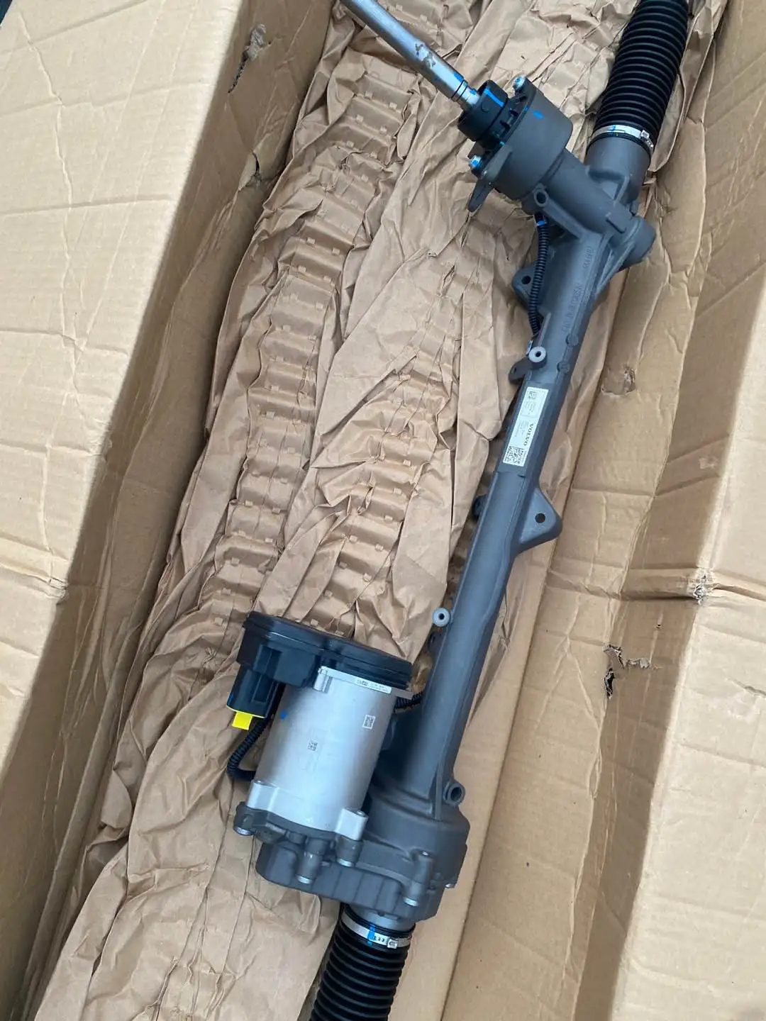 قطع غيار السيارات أنظمة التوجيه عالية الجودة عمود التوجيه لـ 2017 v60 Cross Country 2.0 t OE YV440MWK5H1037503 توجيه قطع غيار السيارات #5