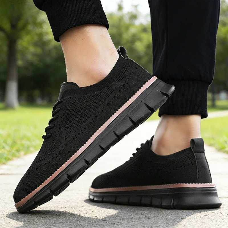 New Modern Men's Causl Shoes Lightweight Non-slip Sole Comfortable Walking Sneakers Breathable Mesh Upper Footwear Sneakers Men