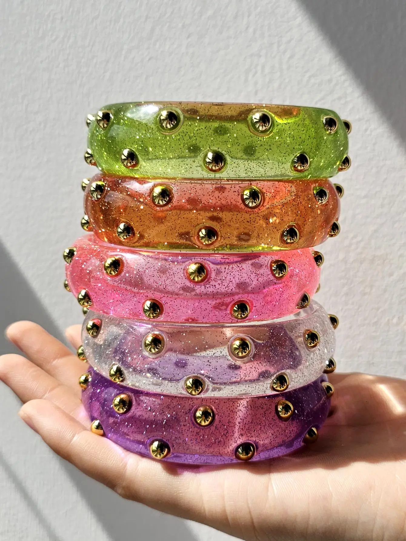 HUANQI Geometric Transparent Glitter Gold Color Bean Colored Round Resin Bracelet for Women Simple Fashion Elegant Jewelry 2024
