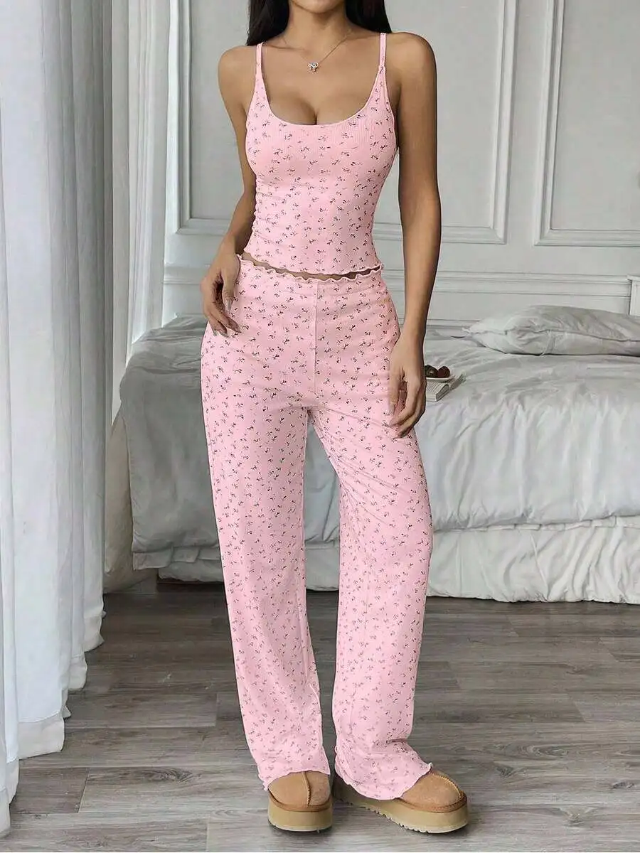Womens Comfortable Pink Floral Pajama Set