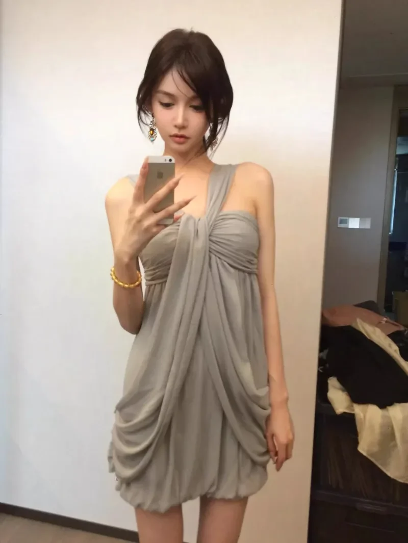 Sweet Hot Girl Pure Sexy Grey Strapless Dress for Women's Summer Slim Fit Hip Wrap Short Dress Fashion Female Clothes