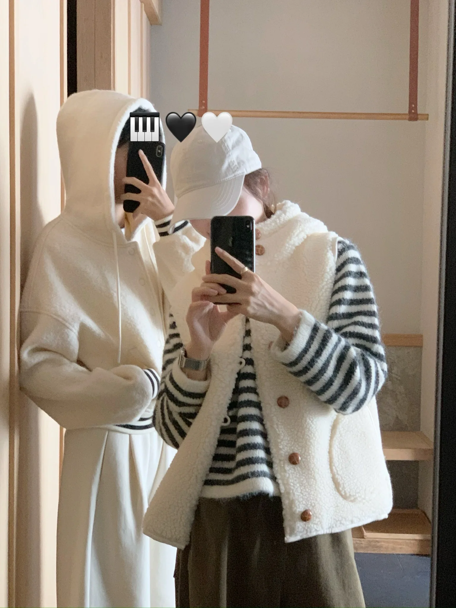 

Женский утепленный жилет Fretaro с воротником-стойкой, деревянными пуговицами и отделкой из овечьей шерсти, с капюшоном, из полиэстера