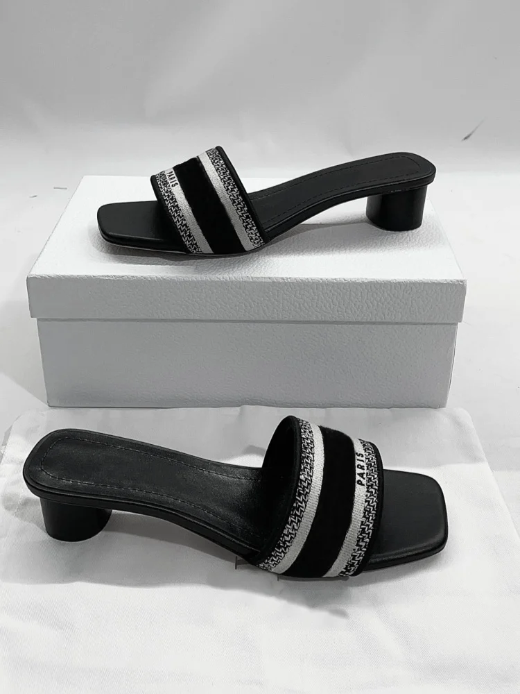 

Discount Embroidered Ladies Luxury Fashion Slip-On Sandals Women Slippers Loafers Casual Shoes Beach Flats Straw US Free Tax