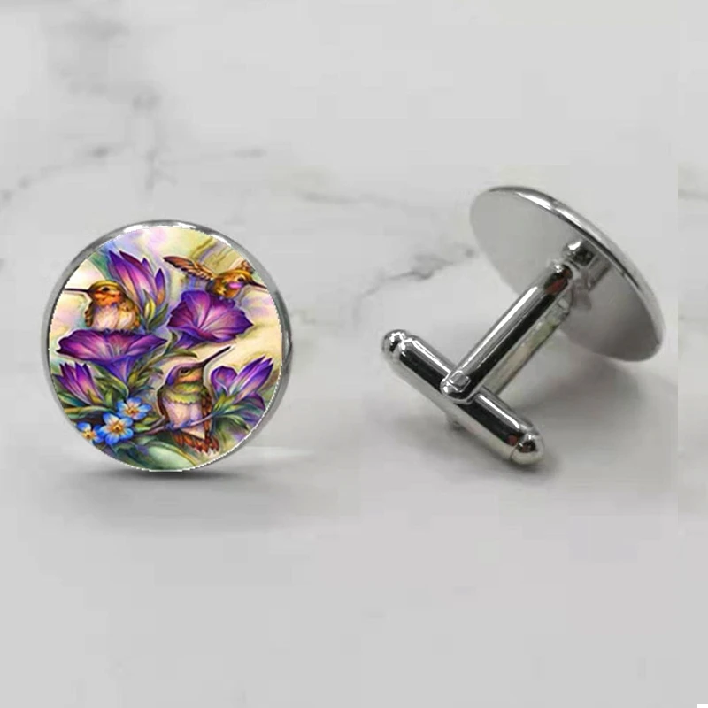 Lovely Birds Vintage Cufflinks Women\'s Glass Capolon Dome Art Picture Cufflinks Suit Carved Animal Jewelry