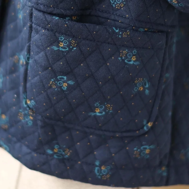 سترة صوفية بأكمام طويلة ورقبة دائرية وأزرار سفلية مع ألوان متباينة مطبوعة، بلوزة فضفاضة كاجوال عصرية للنساء