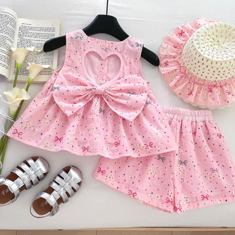 

2026New Spring/Summer Girls' Outfit: Cute Bow Embroidered Sleeveless Top and Shorts Two-Piece Set with Hat Included