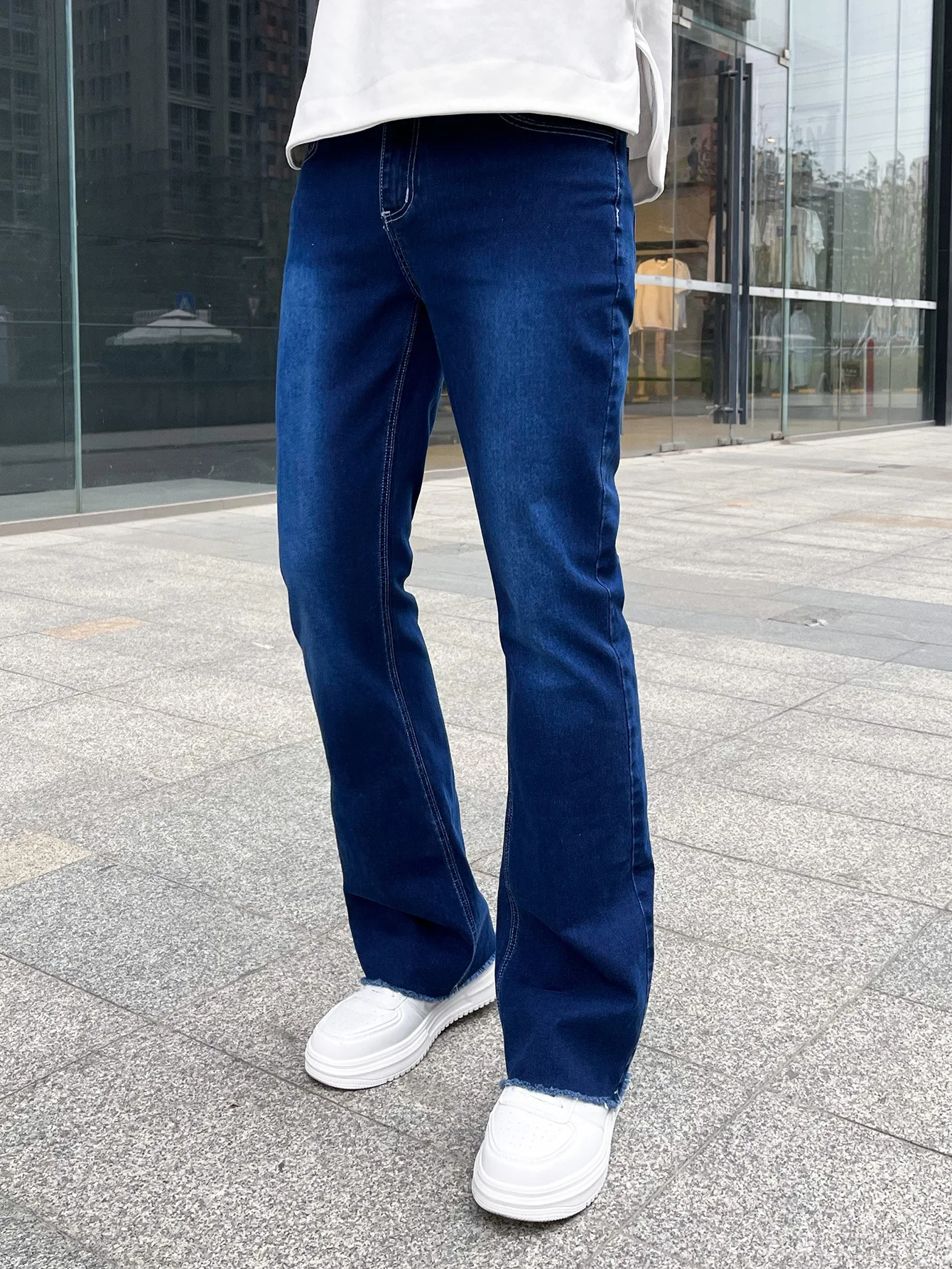 

Men's Slim Fit Boot Cut Jeans Slightly Flared Designer Classic Stretch Denim Pants Blue Streetwear Trousers korea Style clothing