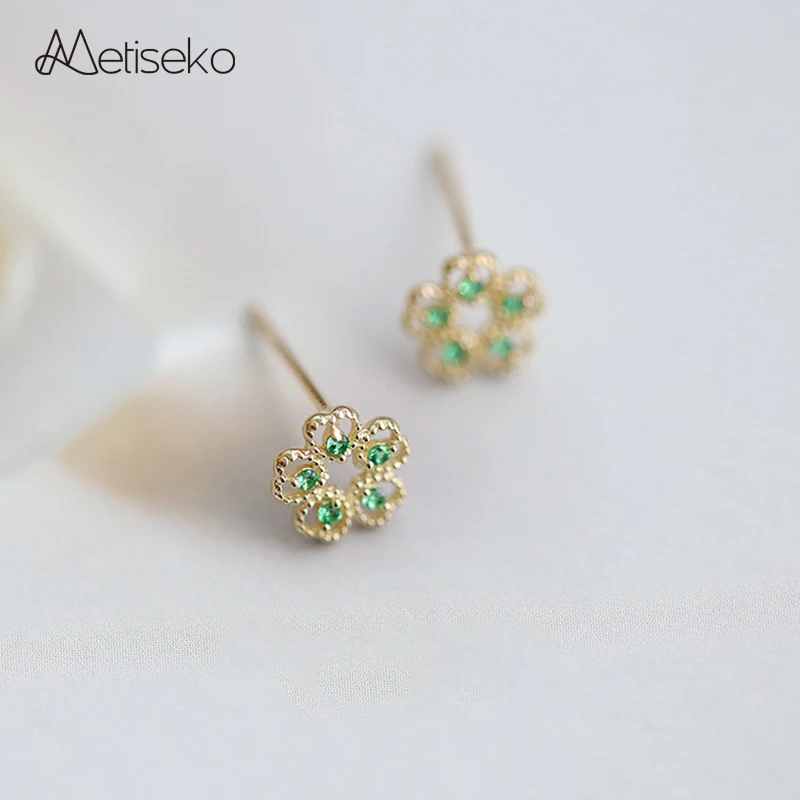 

Metiseko 100% S925 Silver French Retro 14k Yellow Gold Plated Flower with Emerald Color Cubic Zirconia Stud Earrings for Women