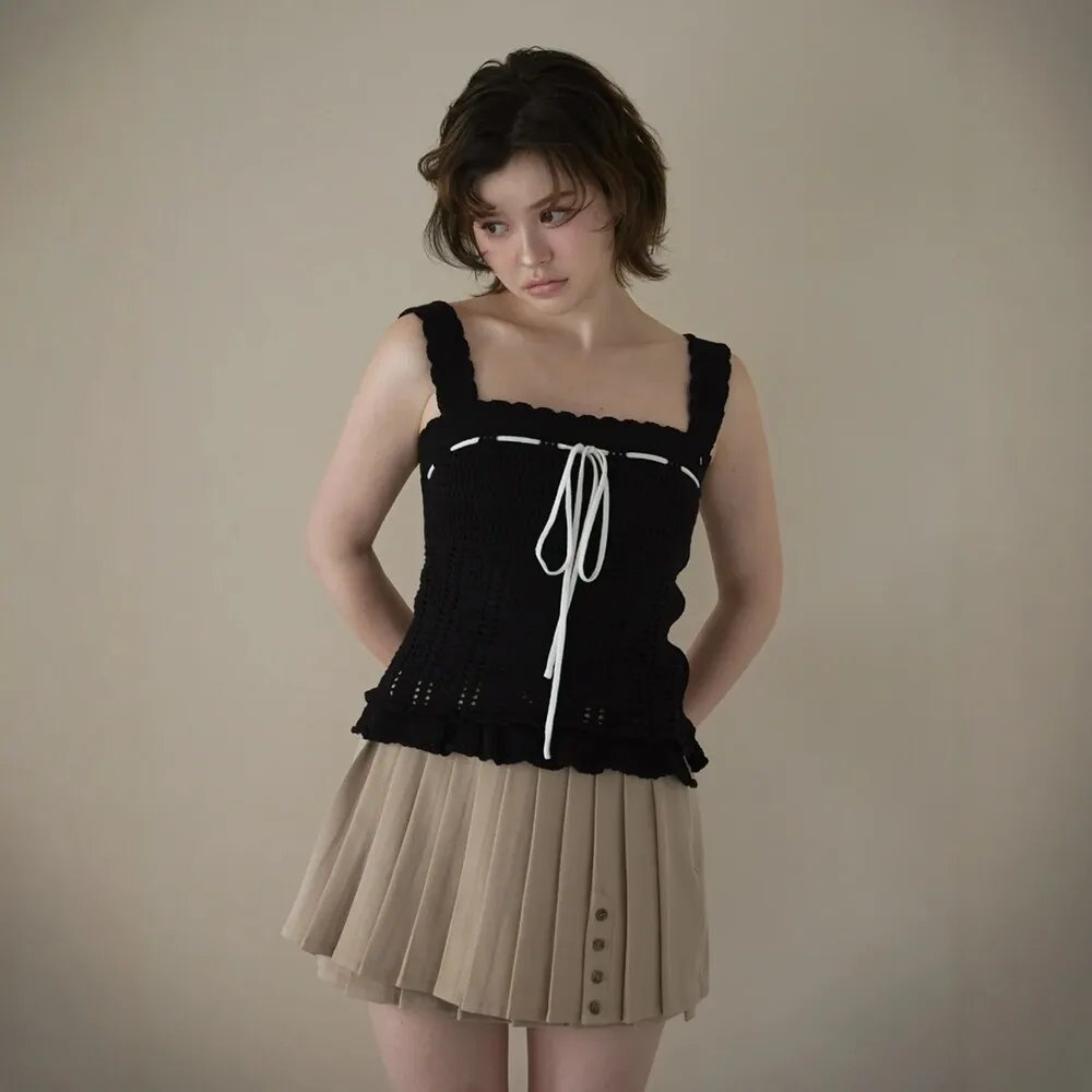 Japanese Style Square Collar Hollow Crochet Knitted Suspender Top Ruffle Edge Slim Fit Vest Without Chest Metal Decoration