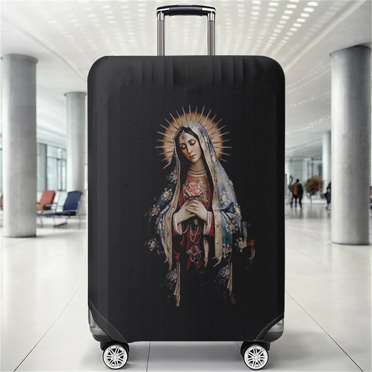 

Защитный чехол для багажа с черным фоновым рисунком и изображением Святой Матери Девы Марии, подходит для чемоданов размером 18-32 дюйма.