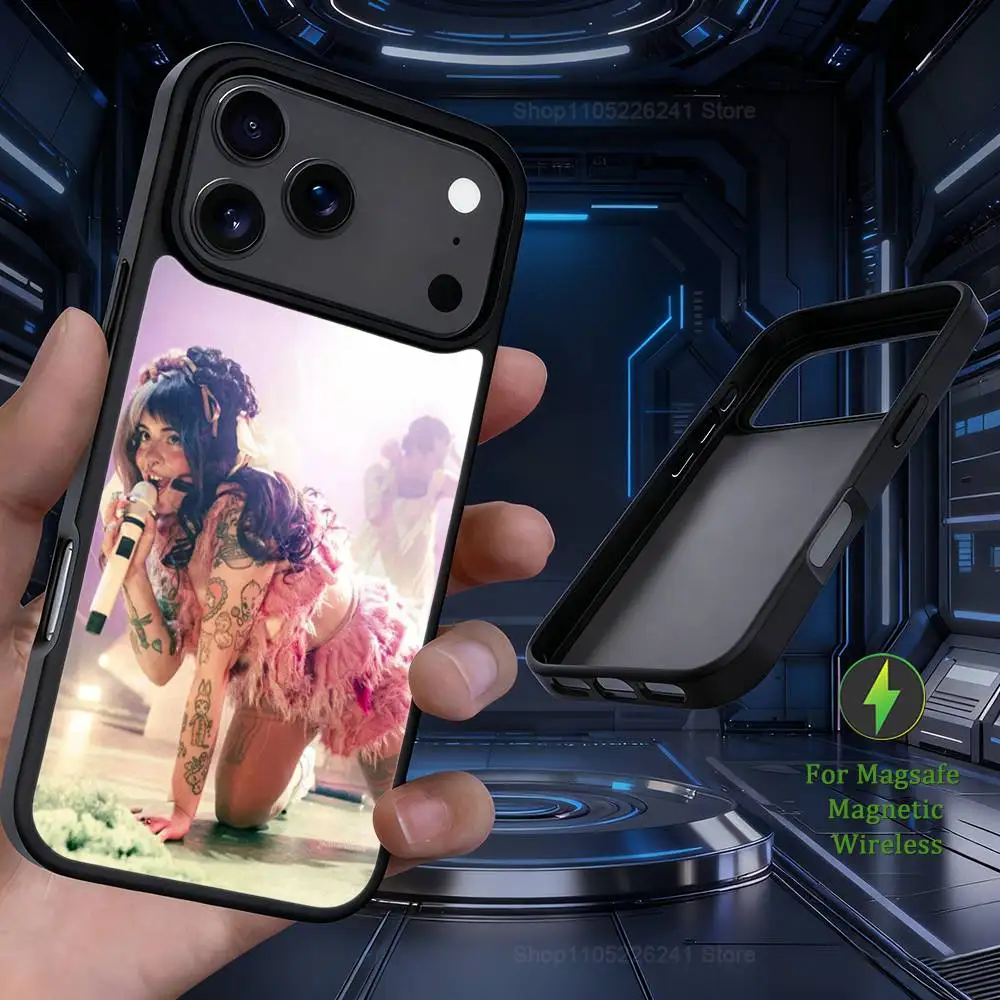 เคสโทรศัพท์แบบแม่เหล็กสำหรับชาร์จไร้สาย M-Melanie M-Martinez Singer สำหรับ iPhone 17,14,11,15,16,13,12,Pro,Max,รองรับ Magsafe,Plus,Mini