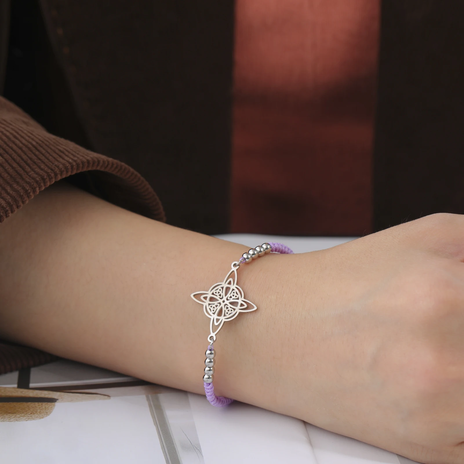 Kkjoy Hexenknoten-Armband mit keltischem vierzackigen Stern, Edelstahl, Wicca-Armband, okkultes Amulett, Charms, Schmuck, Geschenk für Frauen – Detail 23