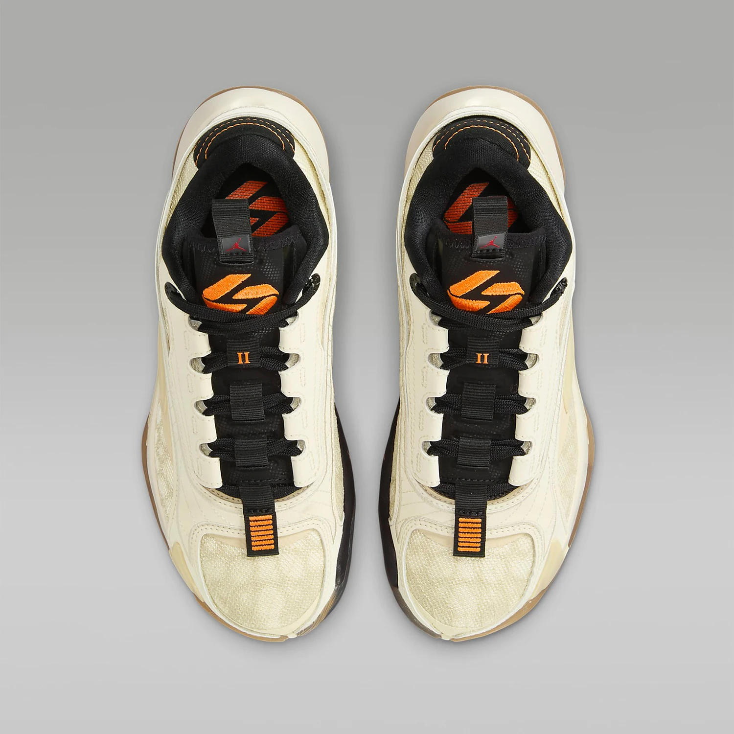 حذاء كرة سلة متين مبطن للنساء من Nike JORDAN GS DZ3498-100