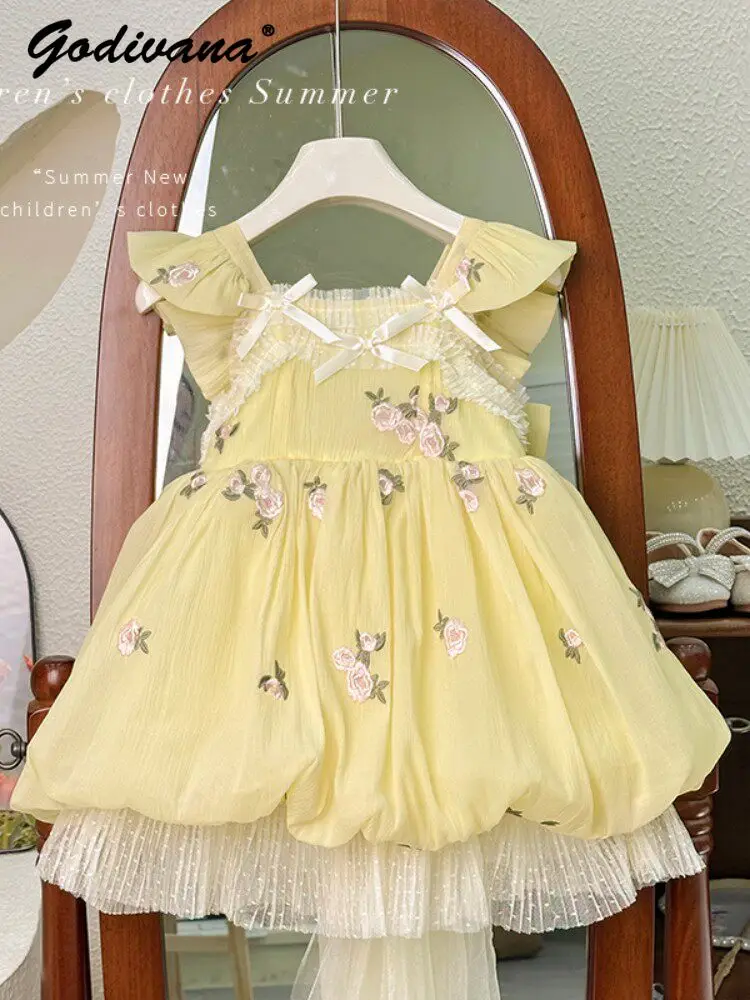 

Childrens Heavy Embroidery Princess Dress 2026 Summer New Girls Backless Fashion Feifei Sleeve Cute Bow Tulle Tutu Casual Dress