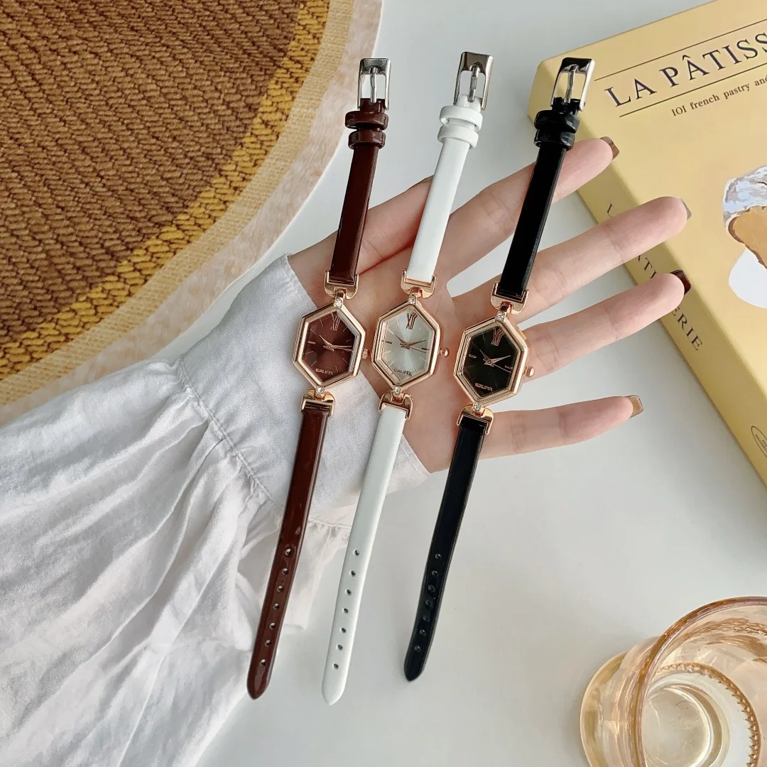 

Diamond-Shaped Small Dial Women'S Thin Leather Strap Quartz Wristwatch, A Fine Selection Of Watches, A Gift For Ladies.