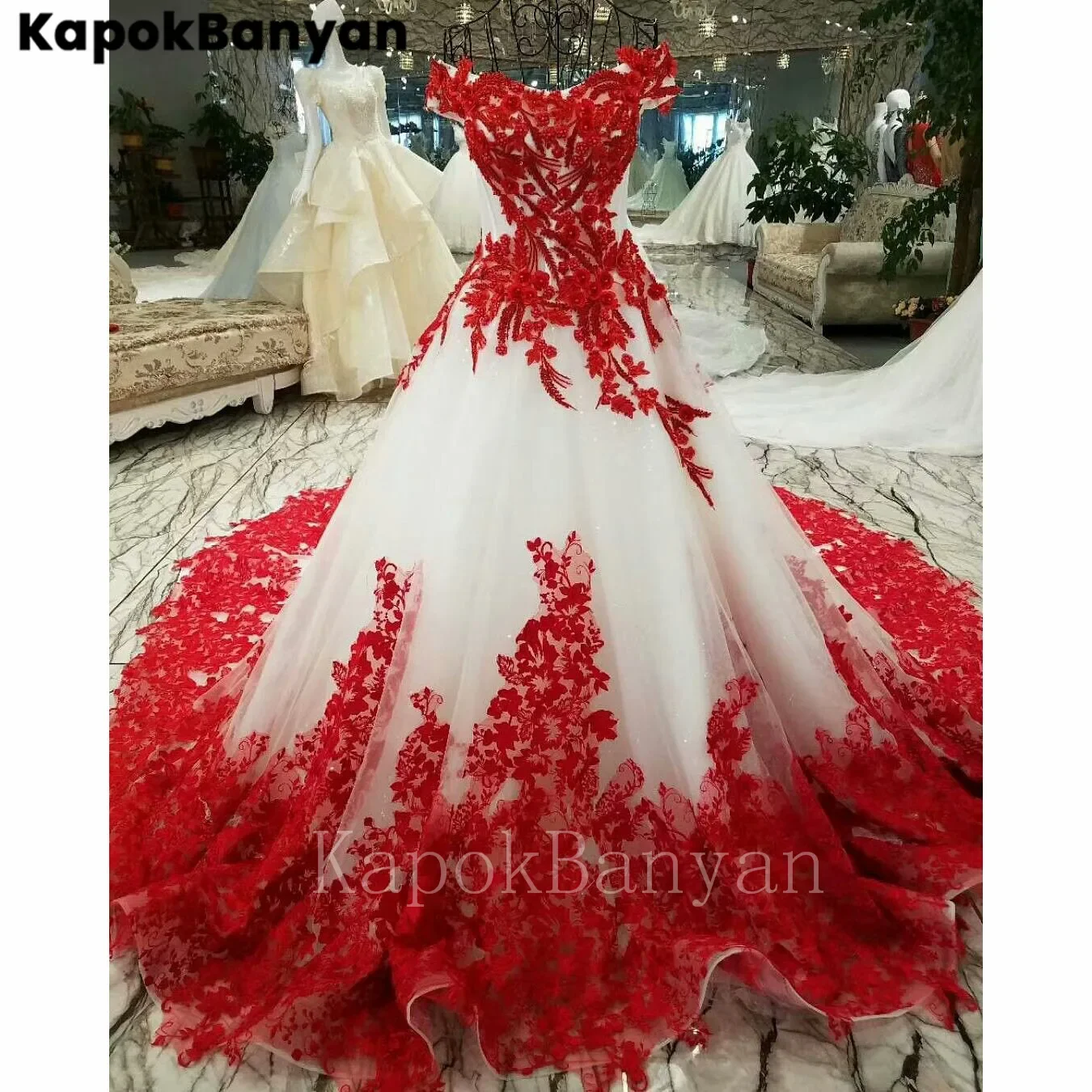 

Red Lace Off-the-shoulder Prom Dress Lace-up Tulle Evening Party Gown Court Train